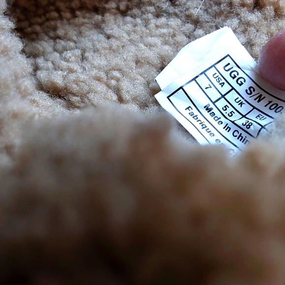 UGG Lynnea Brown Suade Wood heel Clog Boots Buckle Booties Size 7 In - Picture 11 of 13